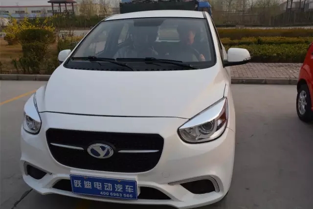 河北省政协财经委主任卢瑞卿到河北公海彩船6600新能源科技集团考察调研