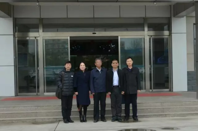 河北省台湾同胞联谊会王耀冀会长一行莅临公海彩船6600集团慰问台湾籍专家