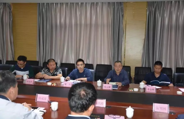 东风襄阳旅行车有限公司总经理祝云耀一行到河北公海彩船6600集团参观考察