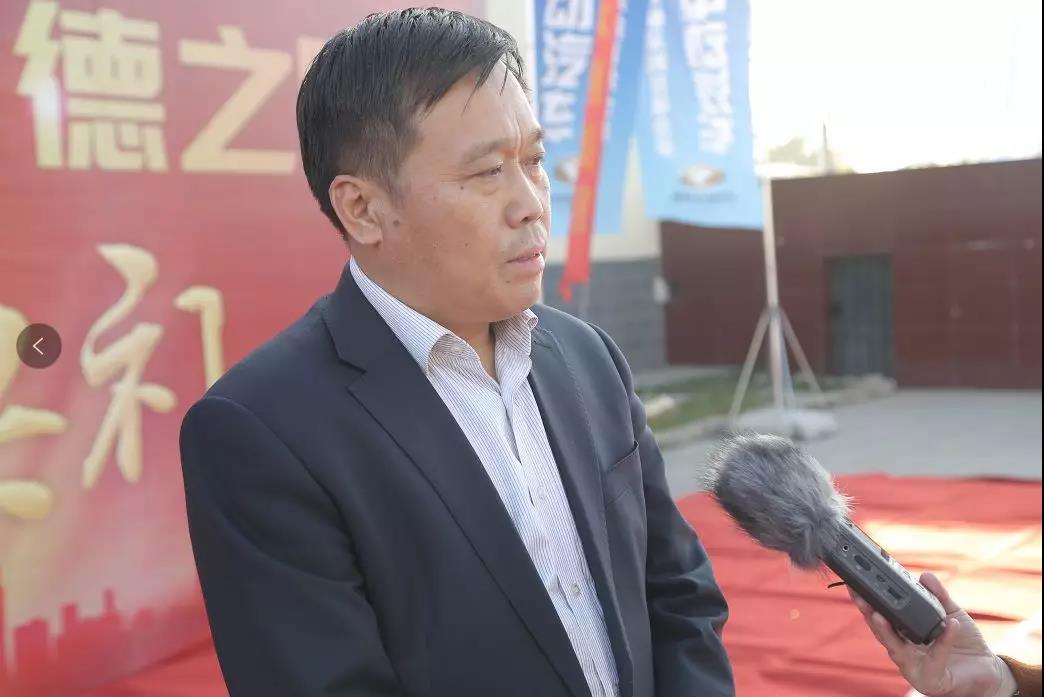 公海彩船6600集团总裁刘明海接受媒体采访