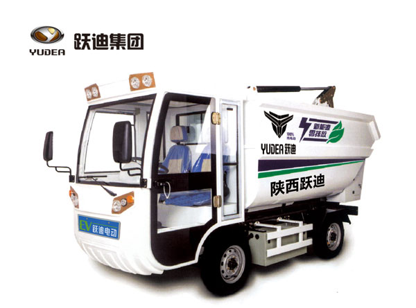 公海彩船6600电动后挂式垃圾收集车