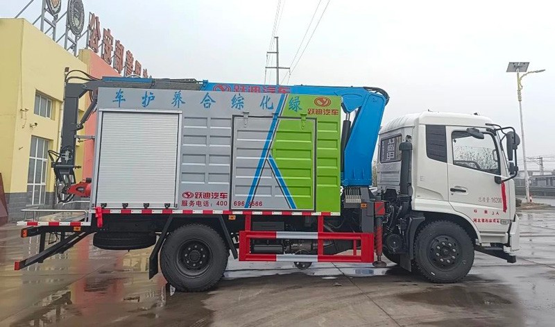 【城市绿化的得力助手】公海彩船6600绿化综合养护车