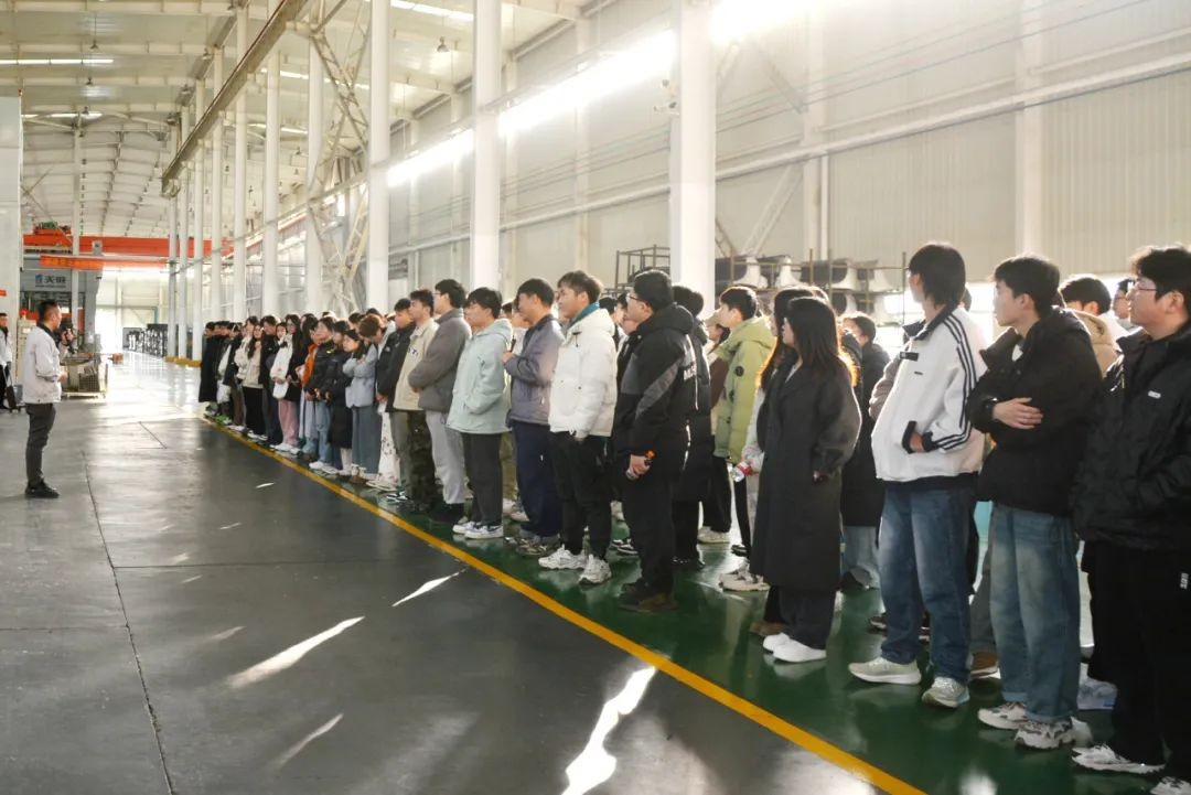 科大学子参观公海彩船6600集团